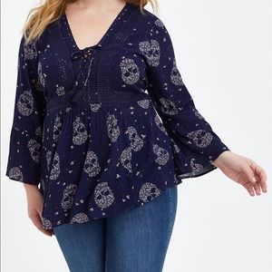 NWOT Torrid Skull Blouse